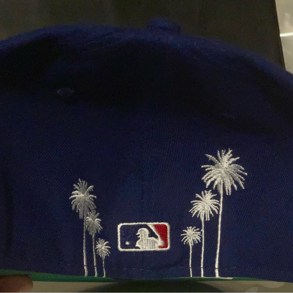 Los Angeles Dodgers Fitted Hat Palm Trees New Era 59Fifty Blue Sz 7 7/8 NEW - Picture 6 of 12